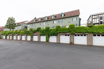 Garages for parking 